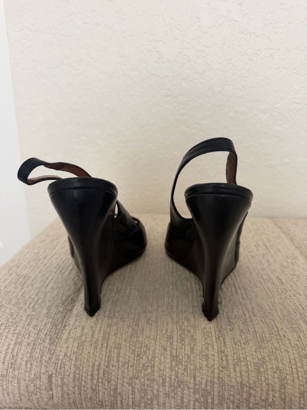 Alaia Black Leather Peep-Toe Slingback Wedges - Picture 4 of 7